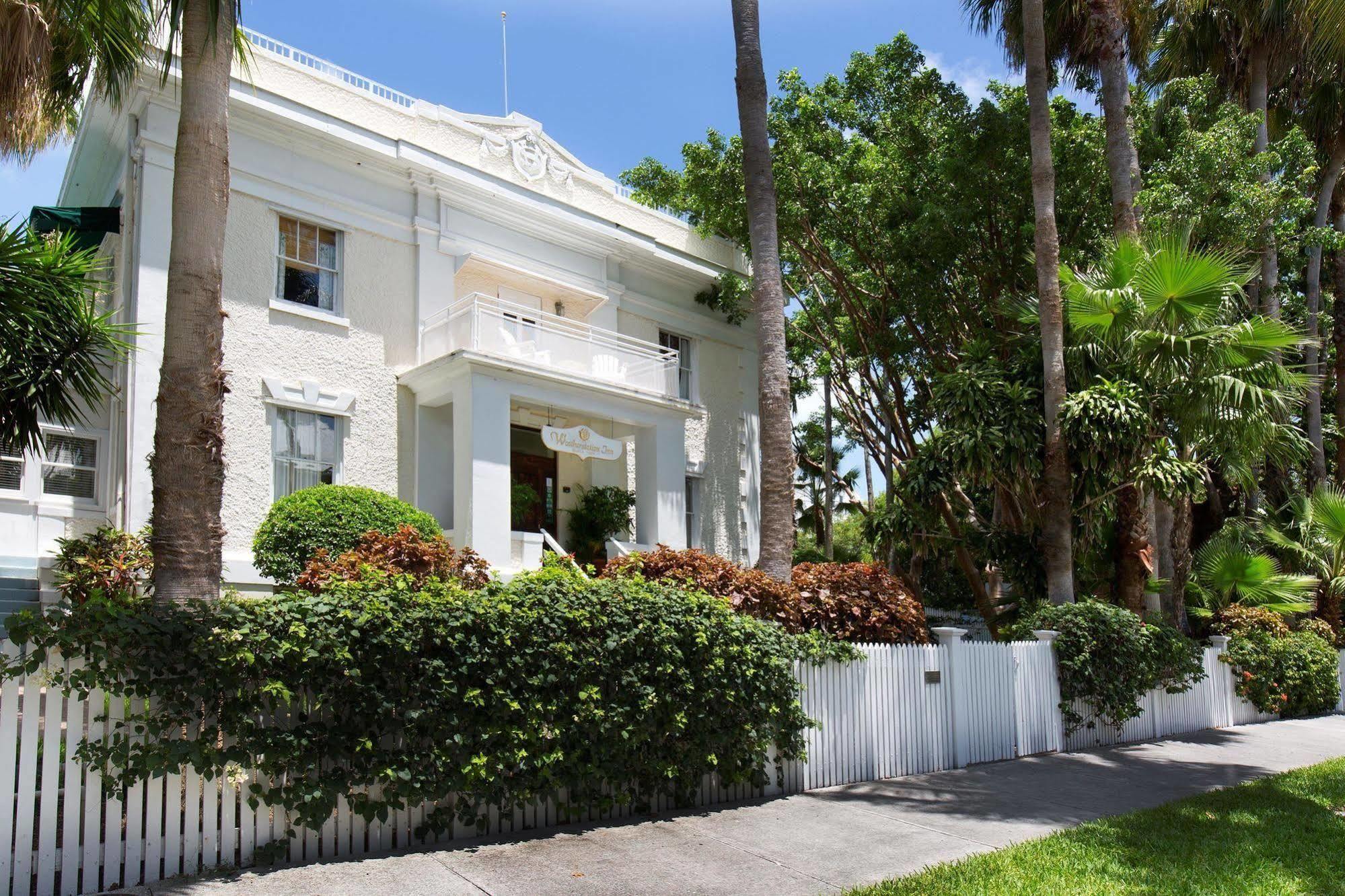 Weatherstation Circa 1911 Bed and breakfast 2*