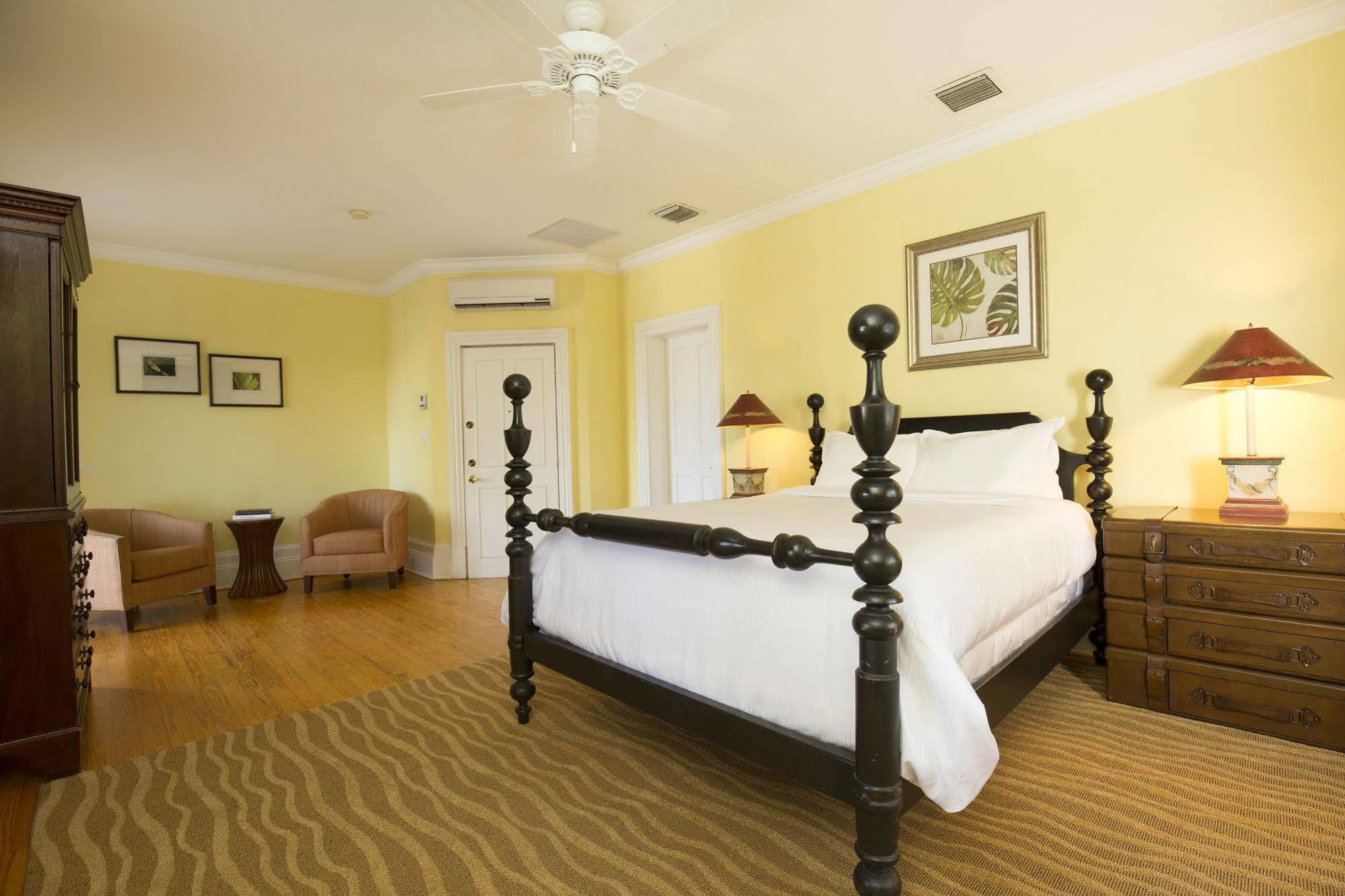 Bed and breakfast Weatherstation Circa 1911